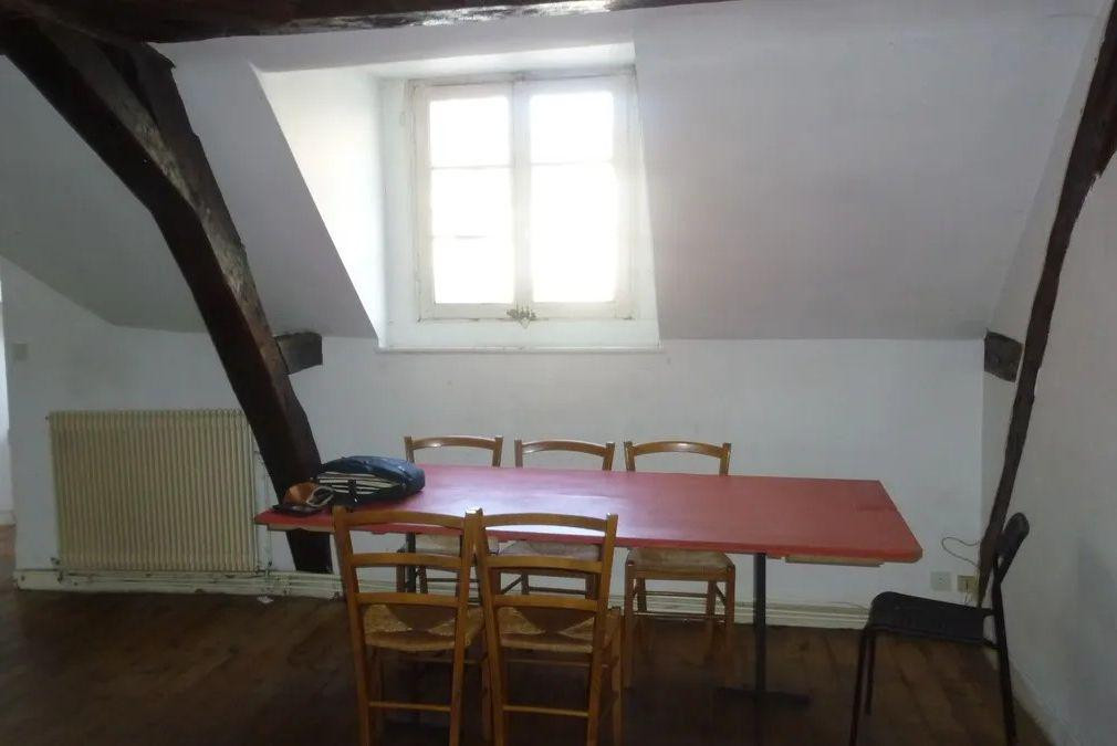 
                                                Location
                                                 Beau 4P 115m² meublé idéal colocation (3 chambres)