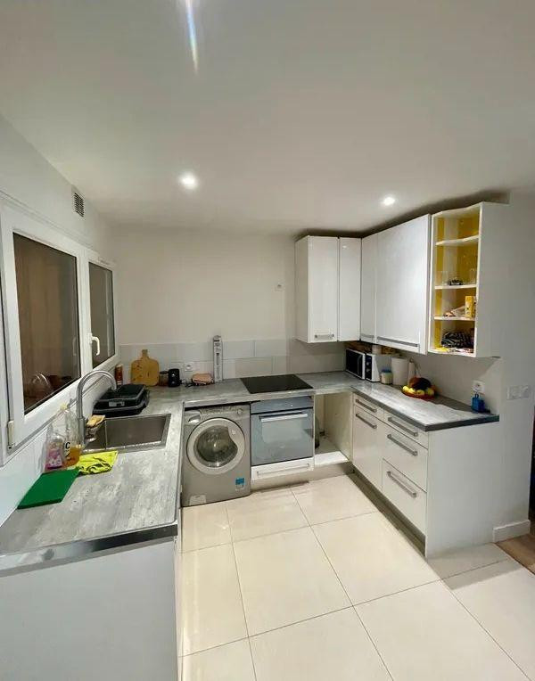 
                                                Location
                                                 Beau 4P 65m² en duplex au calme
