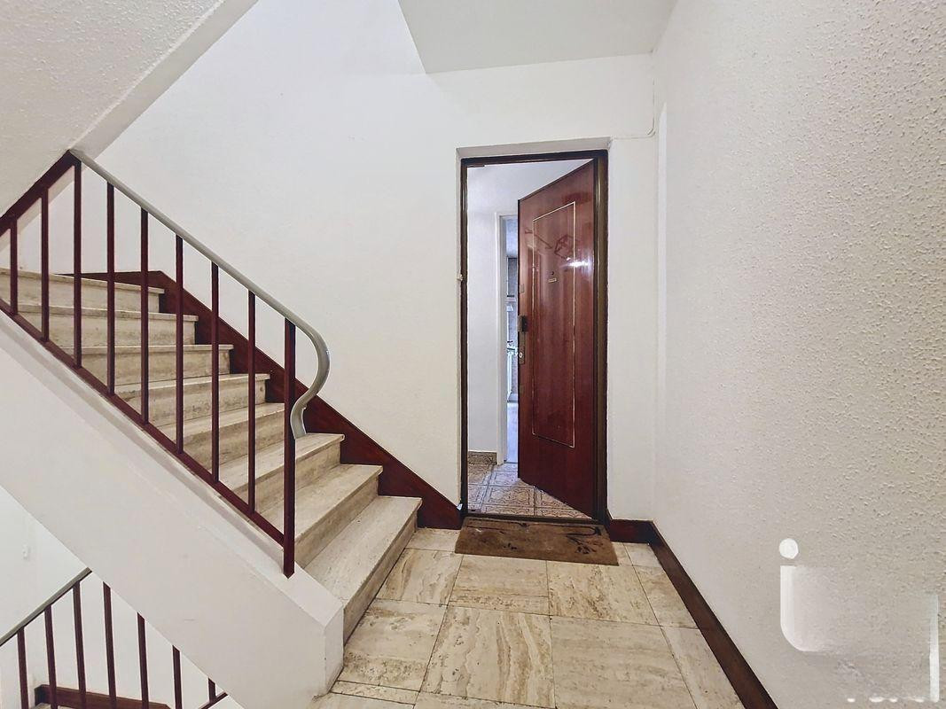 
                                                Location
                                                 Beau 4P 68m²