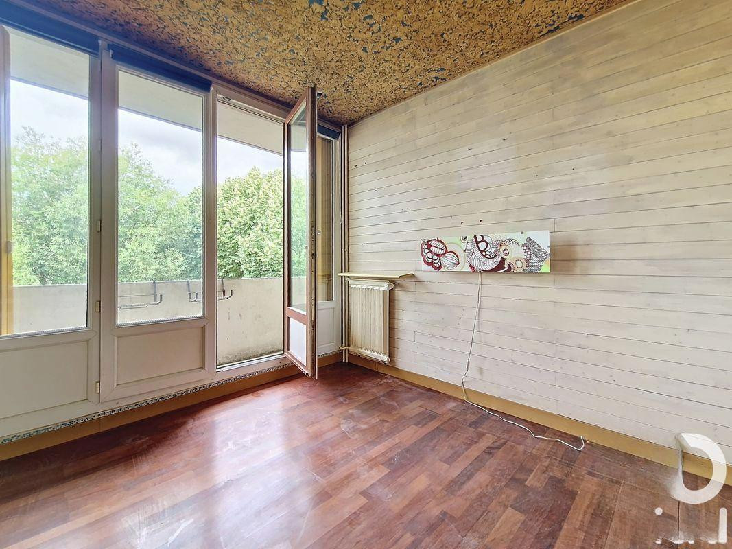 
                                                Location
                                                 Beau 4P 68m²