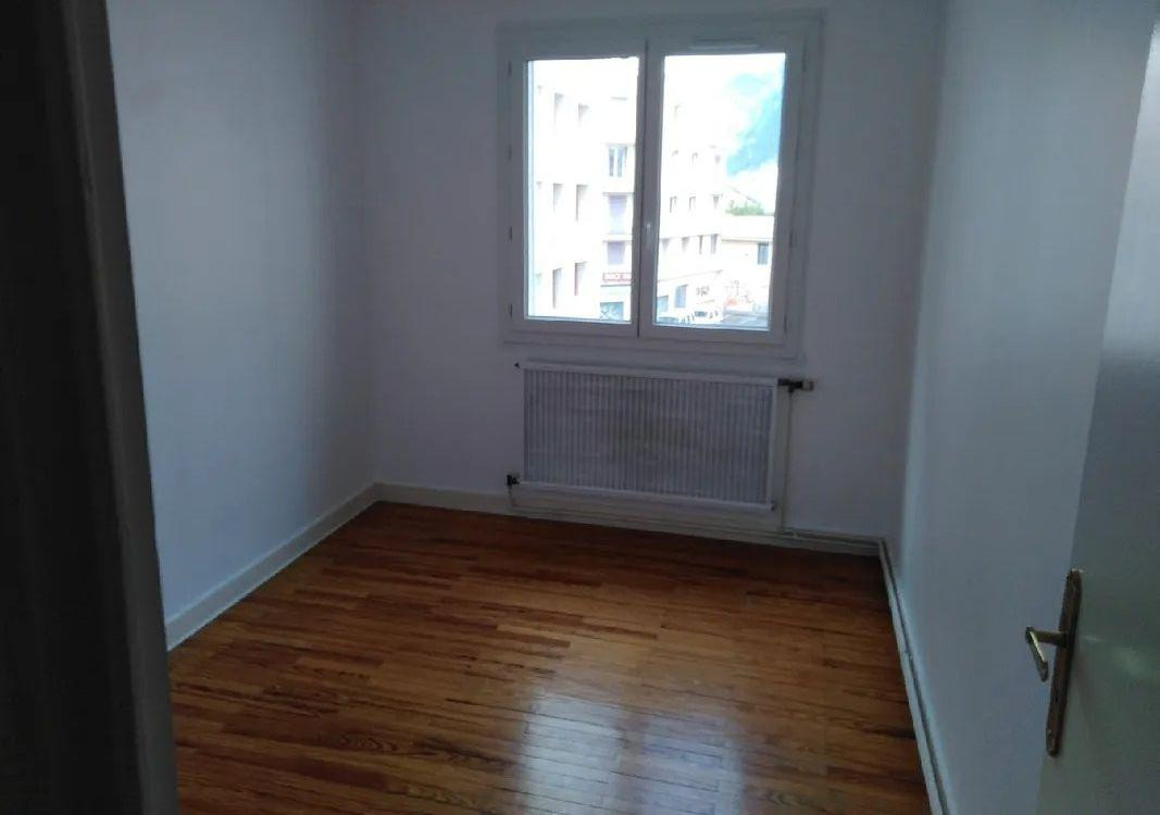
                                                Location
                                                 Beau 4P 68m² avec loggia