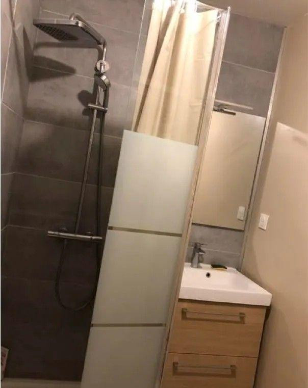 
                                                Location
                                                 Beau 4P 80m² lumineux proche Fac de lettres