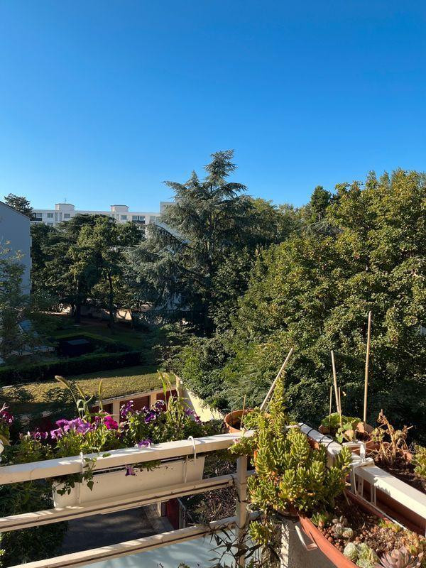 
                                                Location
                                                 Beau 4P meublé 68m² très lumineux