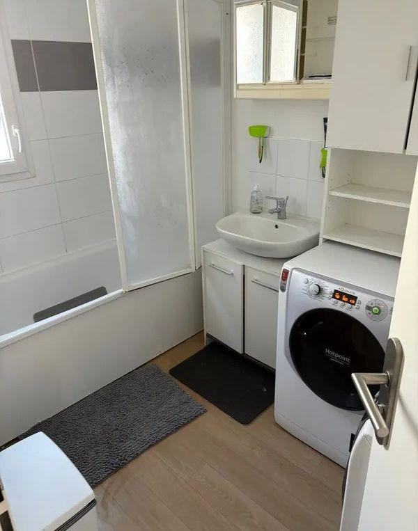 
                                                Location
                                                 Beau duplex F4 meublé 78m² avec grand balcon