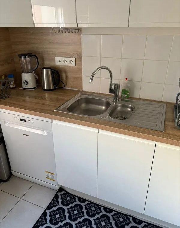 
                                                Location
                                                 Beau duplex F4 meublé 78m² avec grand balcon