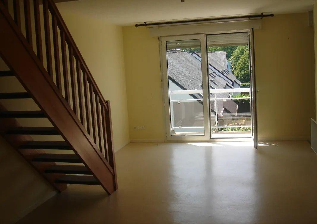 
                                                Location
                                                 Beau et spacieux duplex 2P 60m²