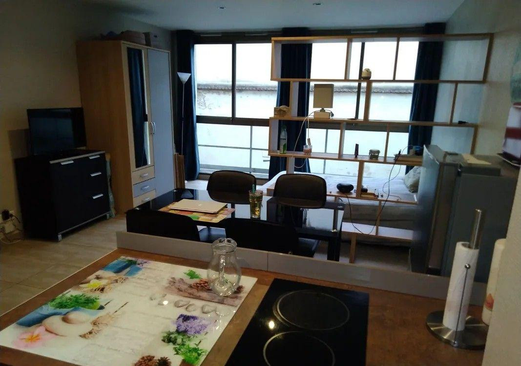 
                                                Location
                                                 Beau F1 meublé 31m² Nancy centre