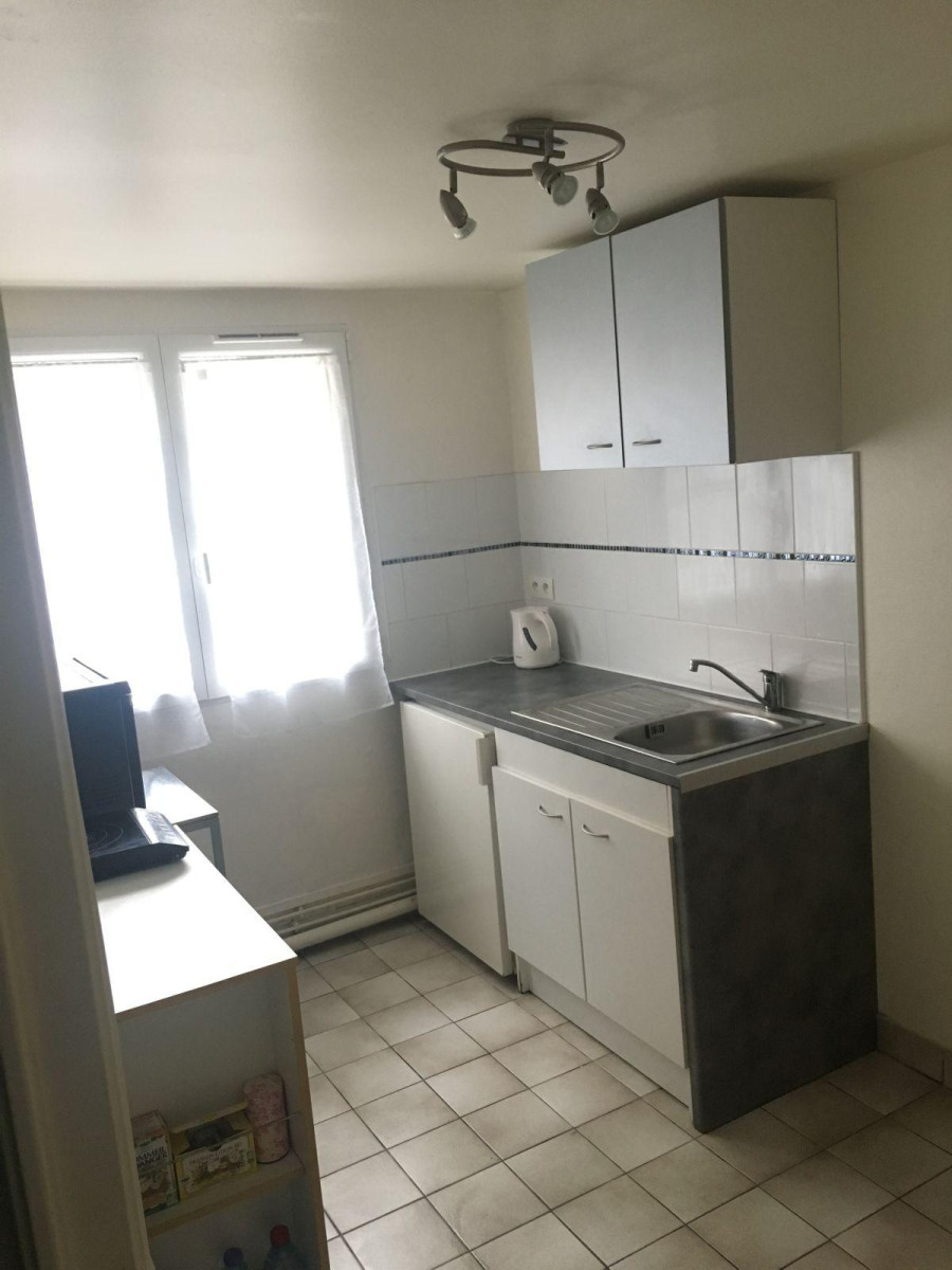 
                                                Location
                                                 BEAU F1 ROUEN CENTRE