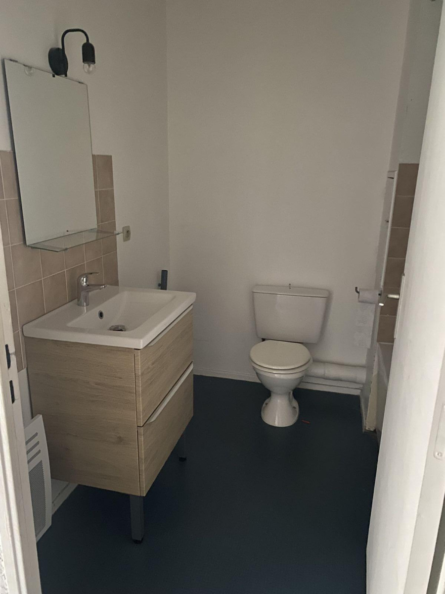 
                                                Location
                                                 Beau F1Bis 30m² proche ARTEM avec vue dégagée