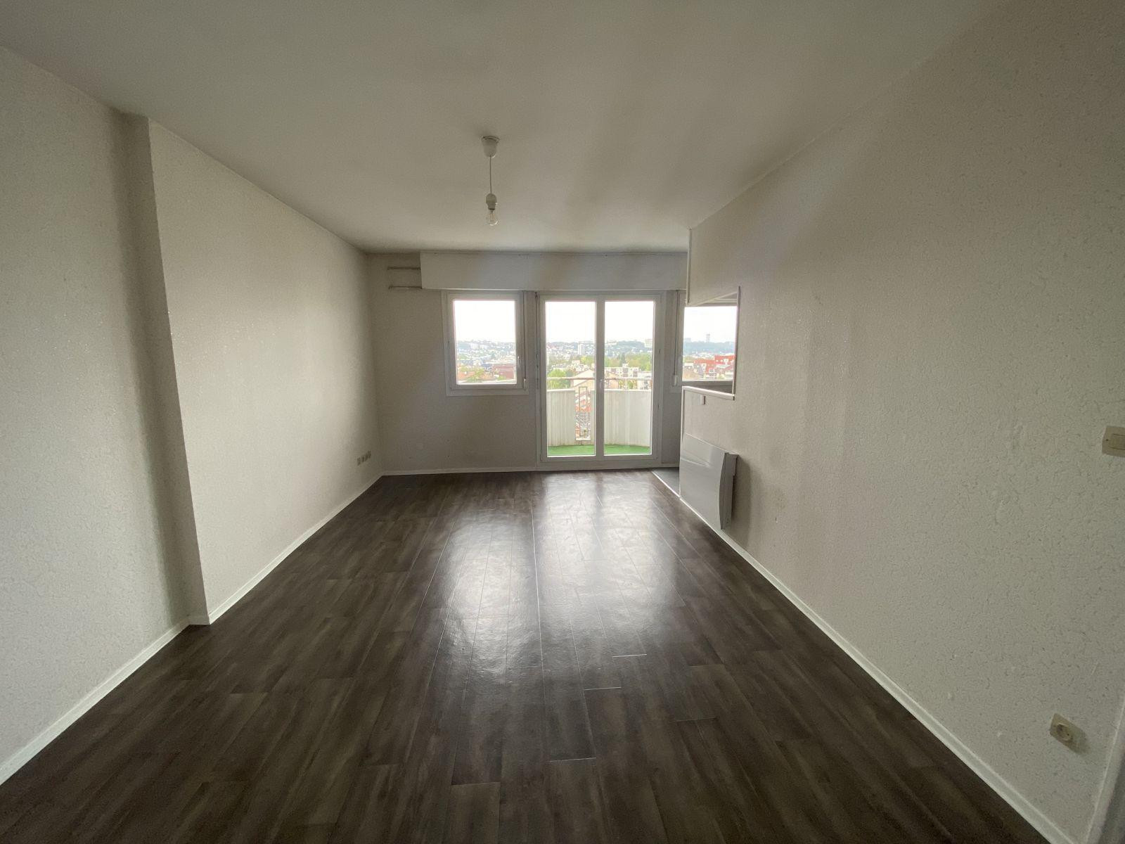 
                                                Location
                                                 Beau F1Bis 30m² proche ARTEM avec vue dégagée