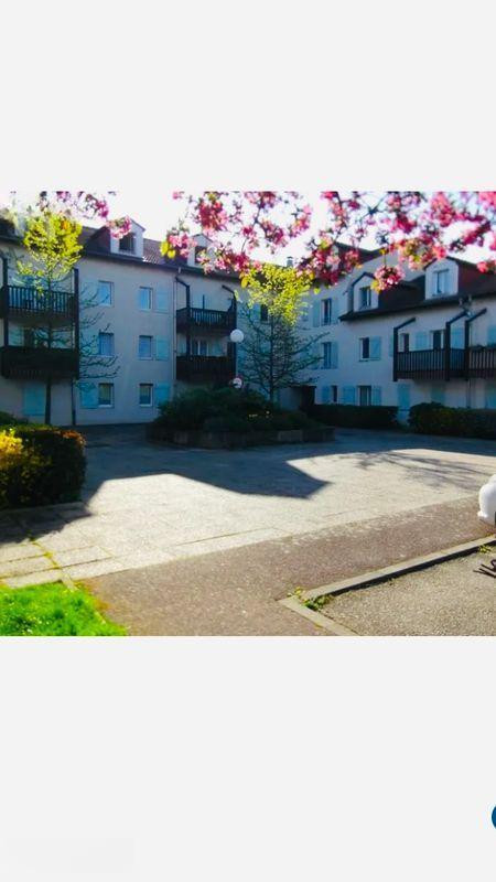 
                                                Location
                                                 Beau F1bis meublé 31m² avec parking