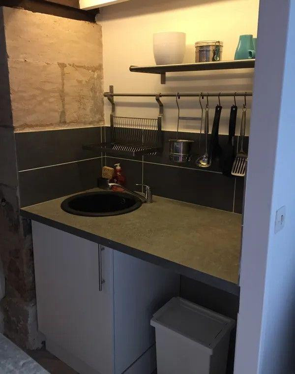 
                                                Location
                                                 Beau F1BIS meublé Rue Saint Patrice avec parking