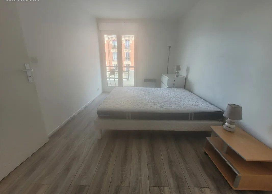
                                                Location
                                                 Beau F2 40m² meublé avec grand balcon