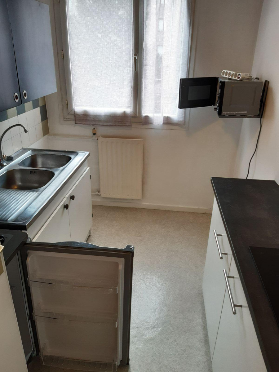 
                                                Location
                                                 Beau F2 45m² quartier Saint Sever