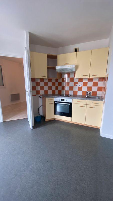 
                                                Location
                                                 Beau F2 48m² Ave Leon Blum proche facs