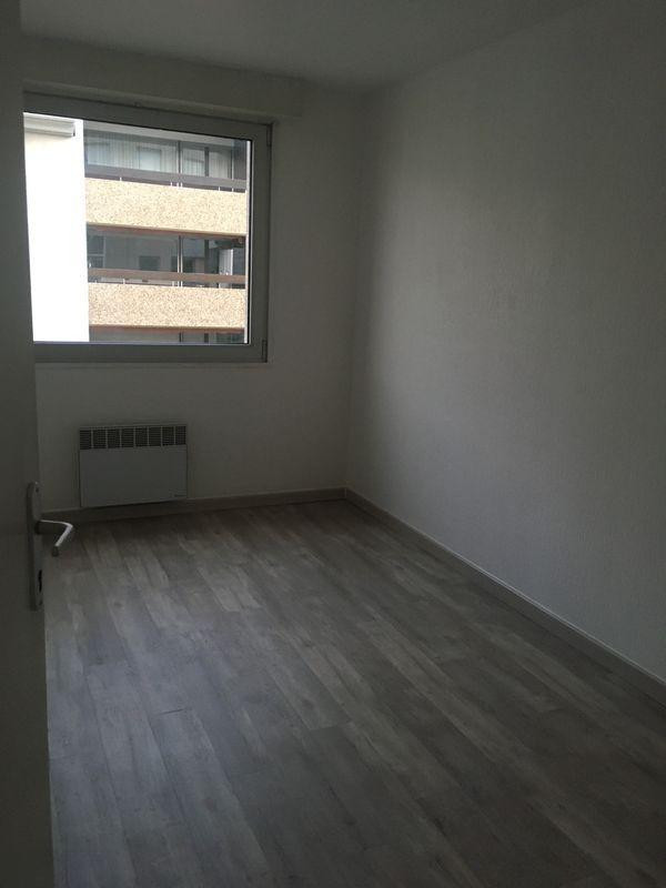 
                                                Location
                                                 Beau F2