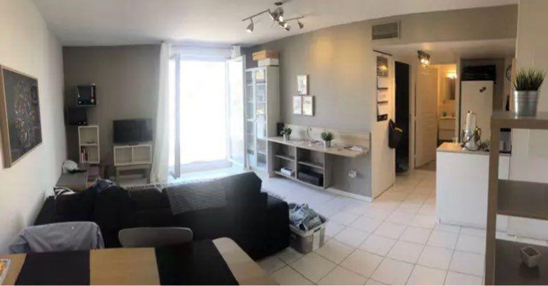 
                                                Location
                                                 Beau F2 meublé 40m² dans belle résidence sécurisée