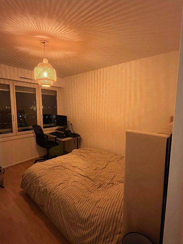 
                                                Location
                                                 Beau F2 meublé  45m² Metz Devant les ponts