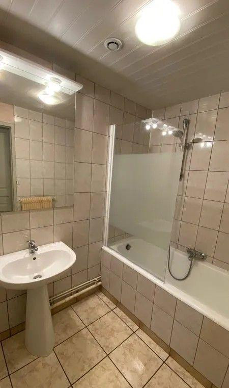 
                                                Location
                                                 Beau F2 meublé 45m² rue Émile Gallé