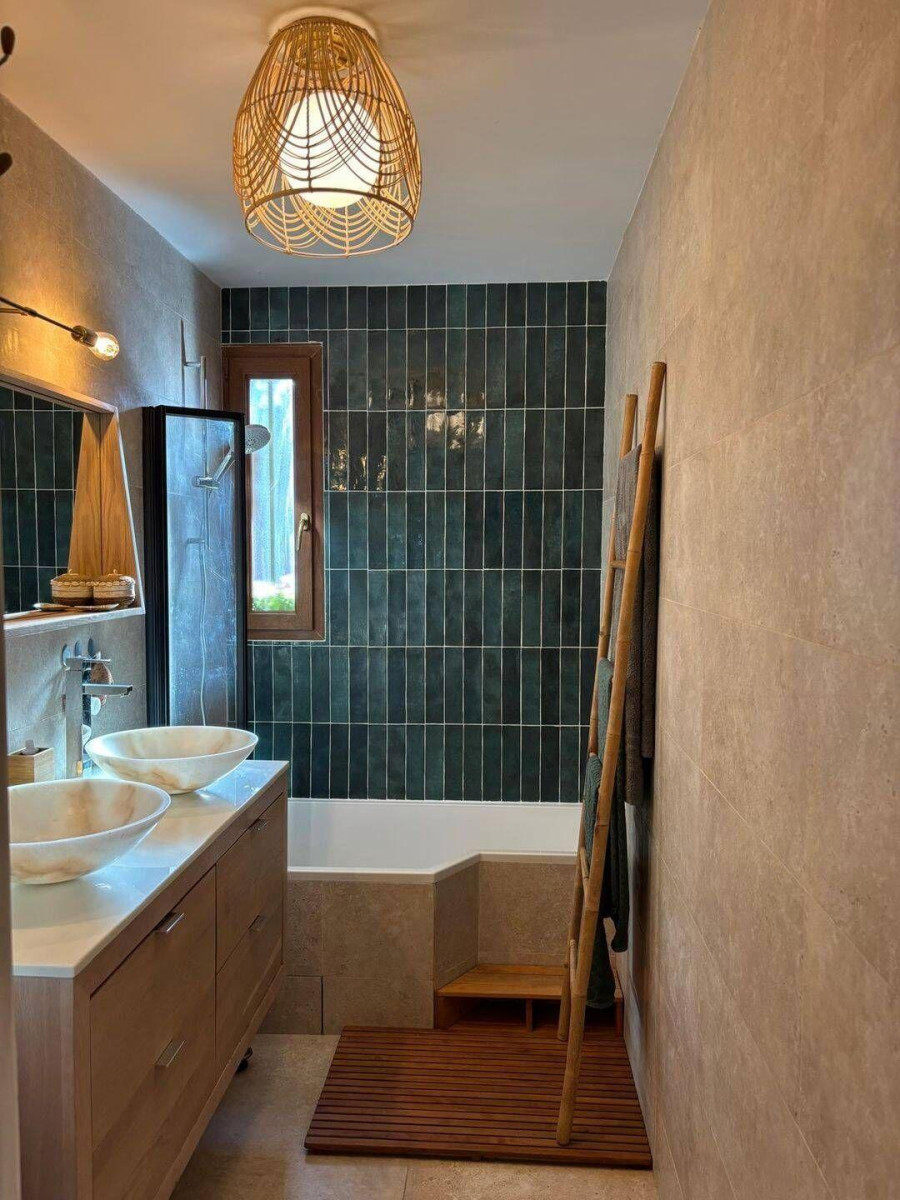 
                                                Location
                                                 Beau F3/4 meublé 74m²  Palaiseau proche RER B