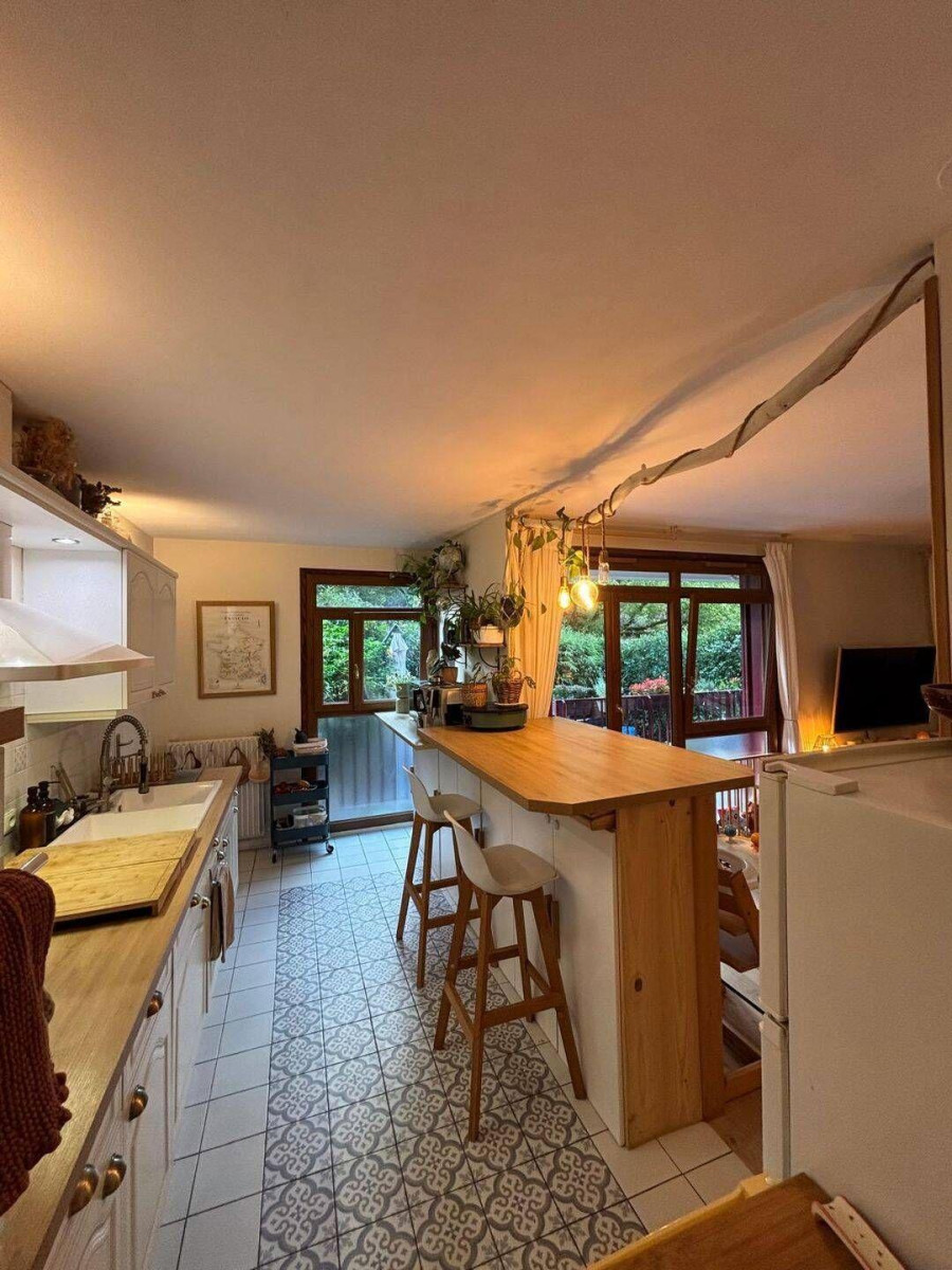 
                                                Location
                                                 Beau F3/4 meublé 74m²  Palaiseau proche RER B