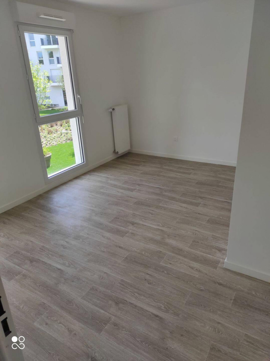 
                                                Location
                                                 Beau F3 60m² lumineux ac balcon & place de parking