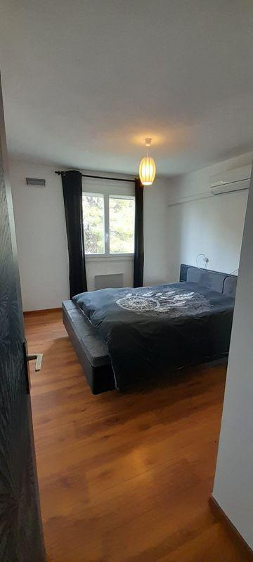 
                                                Location
                                                 Beau F3 avec vue dégagée résidence arborée