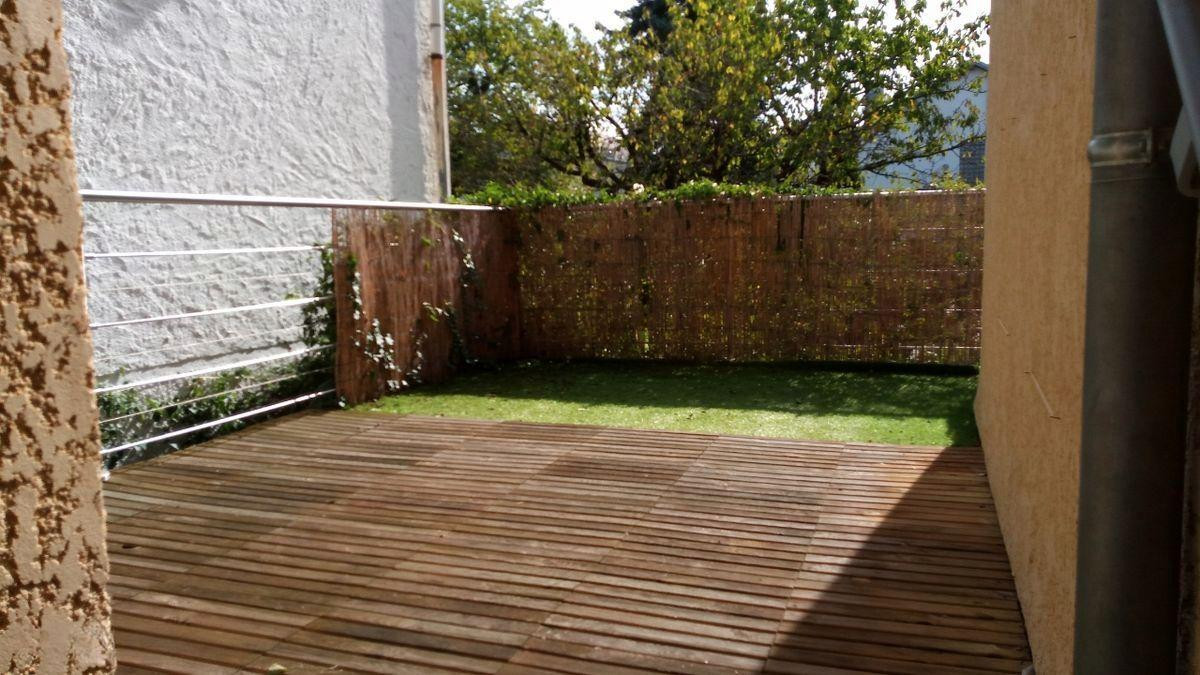 
                                                Location
                                                 Beau F3 dans maison 65m² avec terrasse