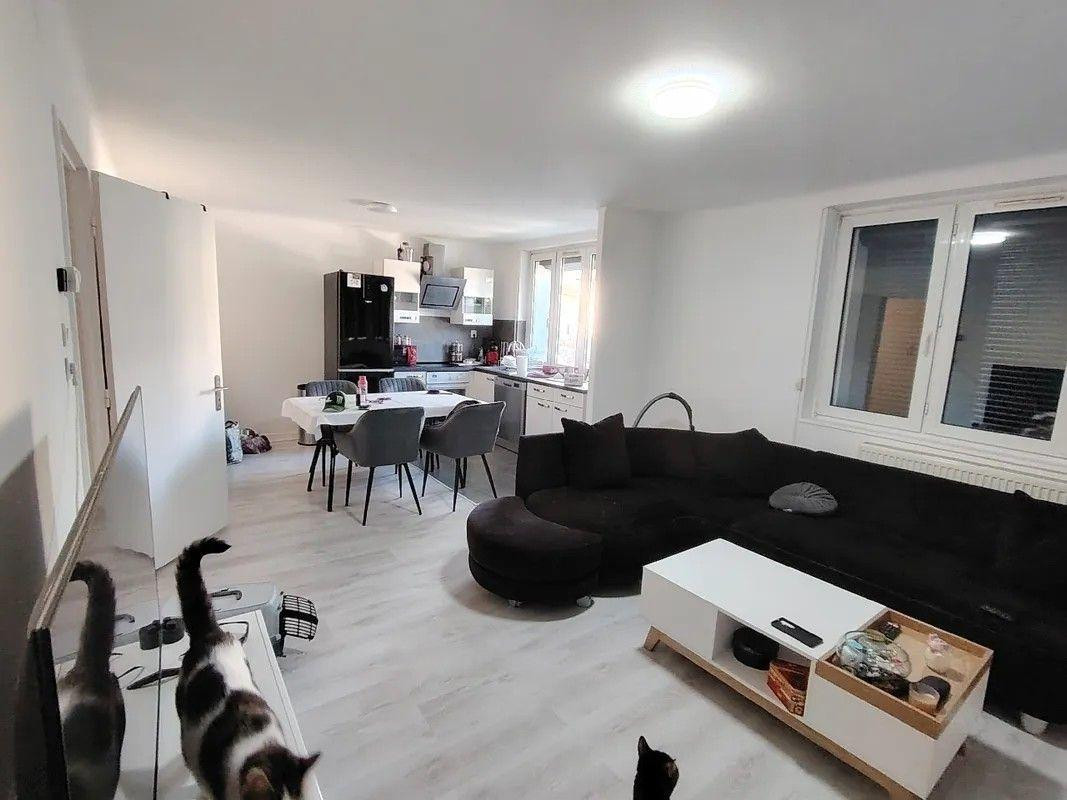 
                                                Location
                                                 Beau F4 75m² proximité de Lorry les Metz
