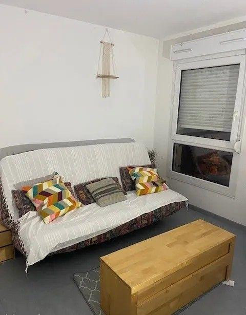 
                                                Location
                                                 Beau meublé de 27m² résidence "Le CHARCOT"