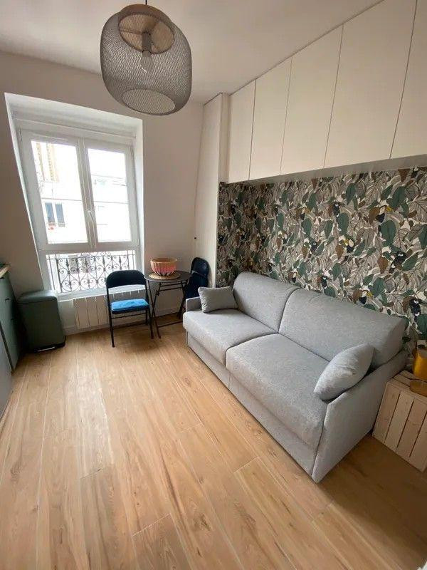
                                                Location
                                                 Beau studio 13m² au cœur de Paris