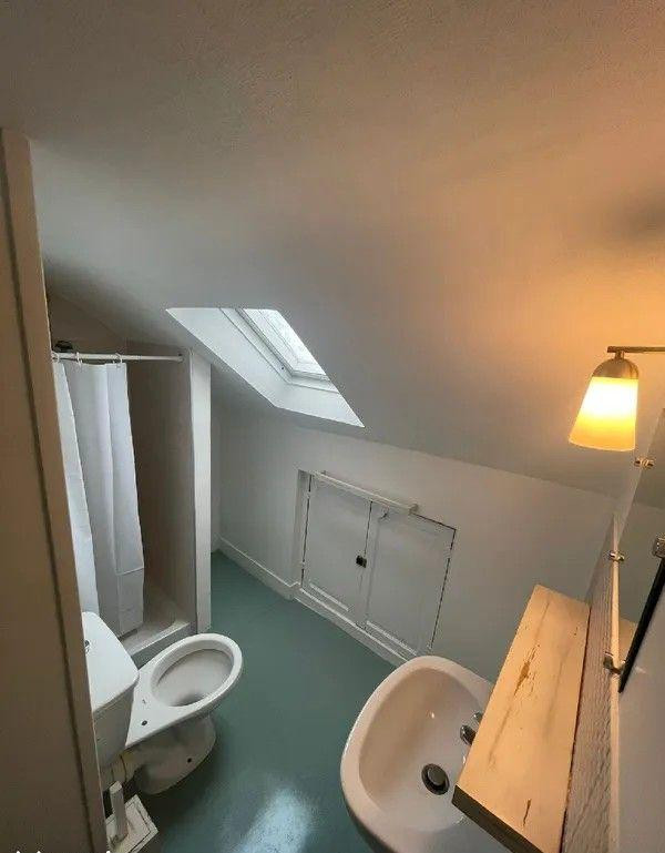 
                                                Location
                                                 Beau studio 15m² refait à neuf