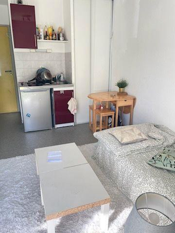 
                                                Location
                                                 Beau studio 16m² pour étudiant