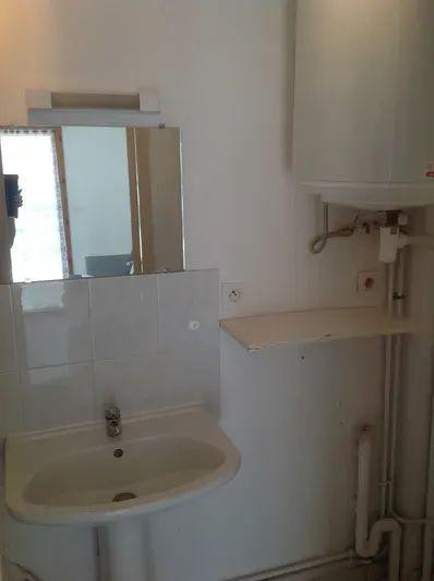 
                                                Location
                                                 Beau studio 16m² Rennes centre rue Mauconseil