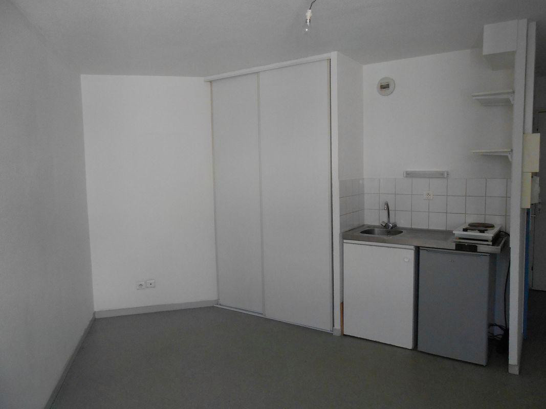 
                                                Location
                                                 Beau studio 17m² centre de Nantes