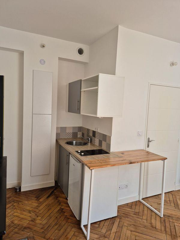 
                                                Location
                                                 Beau studio 17m² Nantes centre