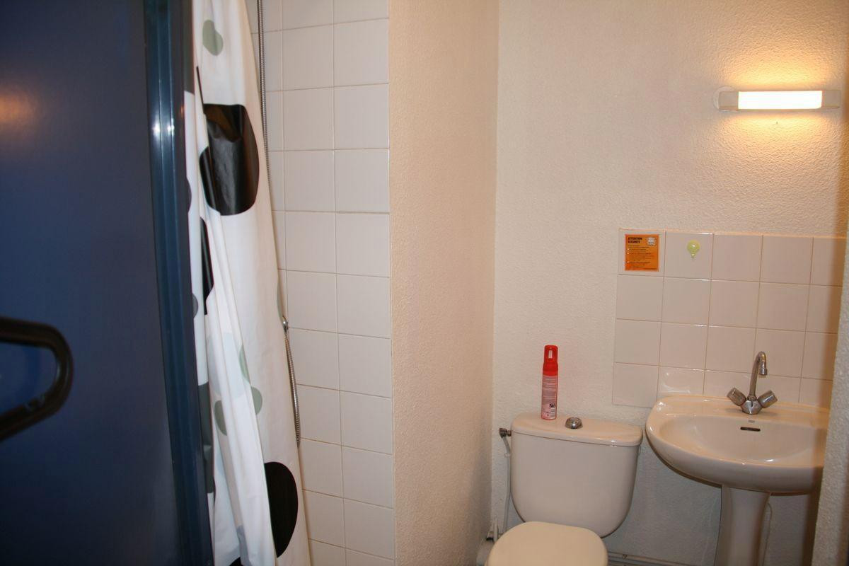 
                                                Location
                                                 Beau studio 18.50 m2 la doua s