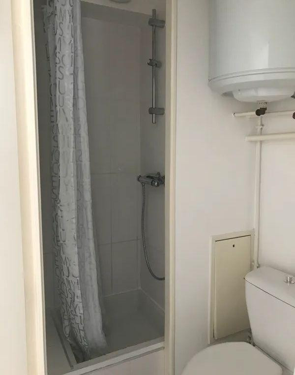 
                                                Location
                                                 Beau studio 18m² avec balcon Ile de Nantes
