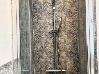 
                                                Location
                                                 Beau studio 18m² entièrement rénové et meublé