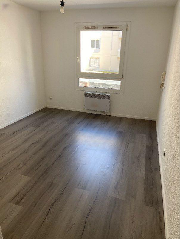
                                                Location
                                                 Beau studio 18m² idéal étudiant