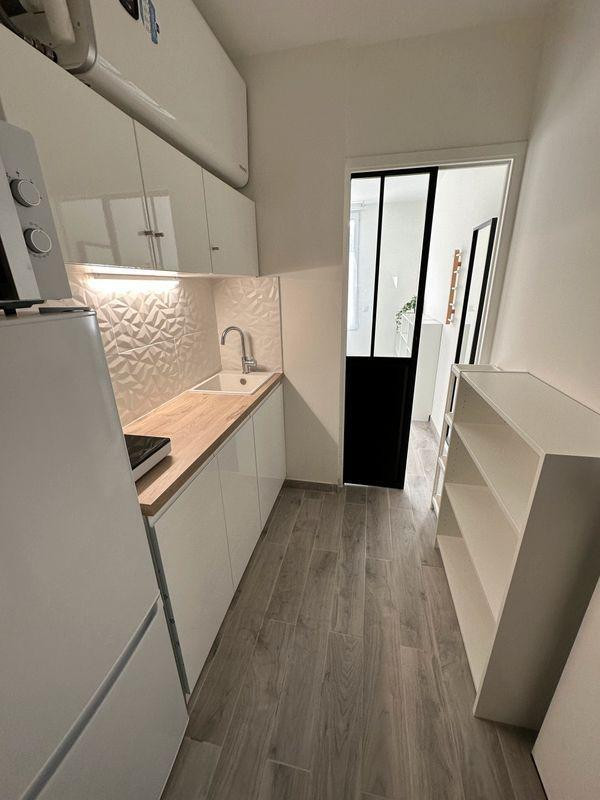 
                                                Location
                                                 Beau studio 18m² neuf