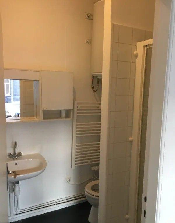 
                                                Location
                                                 Beau studio 19m² meublé