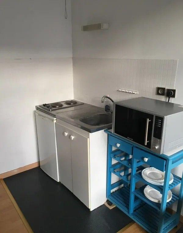 
                                                Location
                                                 Beau studio 19m² meublé