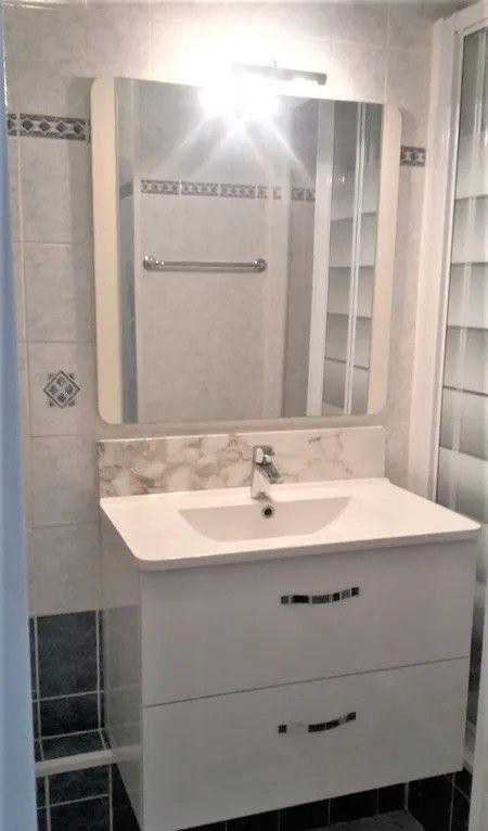 
                                                Location
                                                 Beau studio 20m² à l'Esplanade