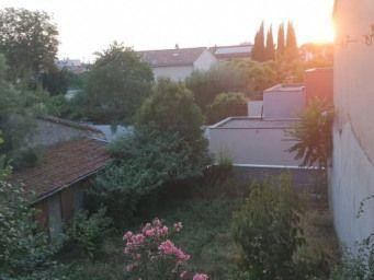 
                                                Location
                                                 Beau studio 20m² calme, lumineux et central