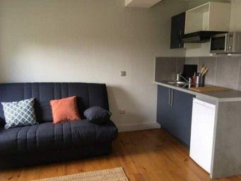 
                                                Location
                                                 Beau studio 20m² calme, lumineux et central