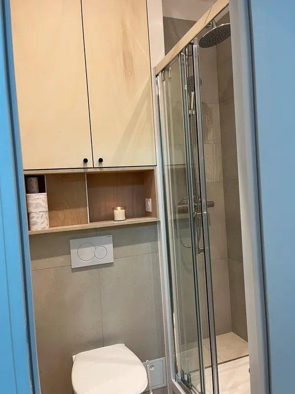 
                                                Location
                                                 Beau studio 20m² meublé rénové à neuf