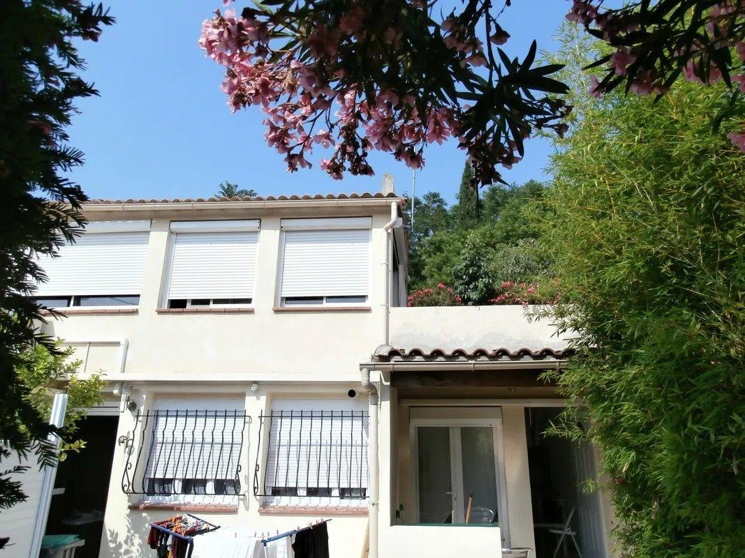 
                                                Location
                                                 Beau studio 20m² terrasse jardin pour étudiant