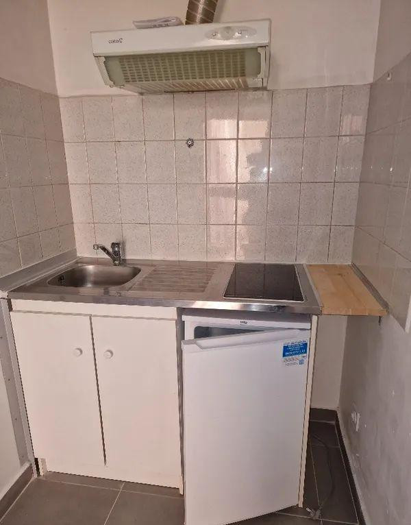 
                                                Location
                                                 Beau studio 20m2 rénové Toulouse, Carmes