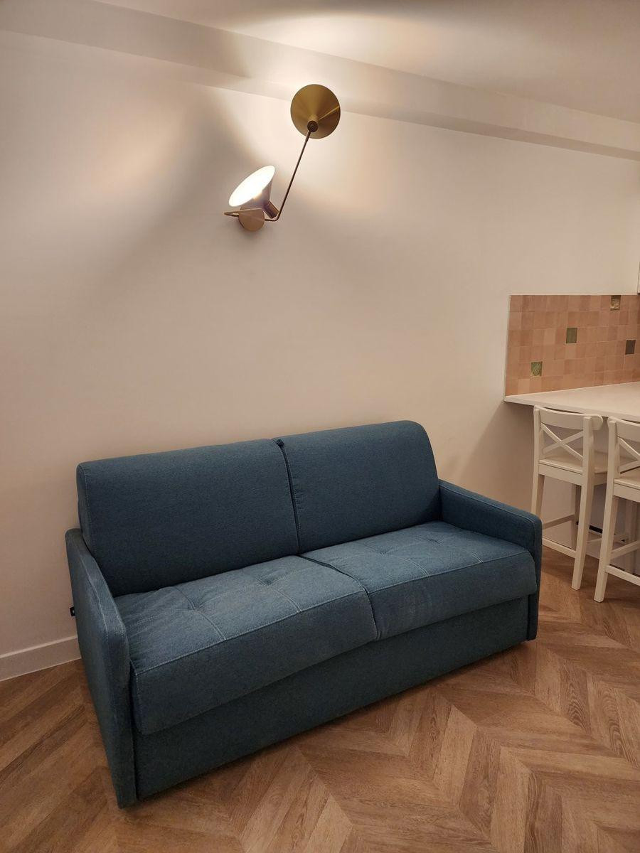 
                                                Location
                                                 Beau studio 21 m2 refait à neuf à Aubervilliers